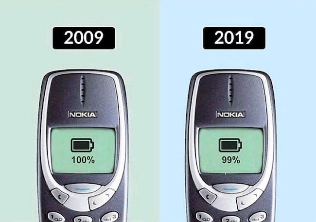 Nokia 3310 kontra #10YearChallange